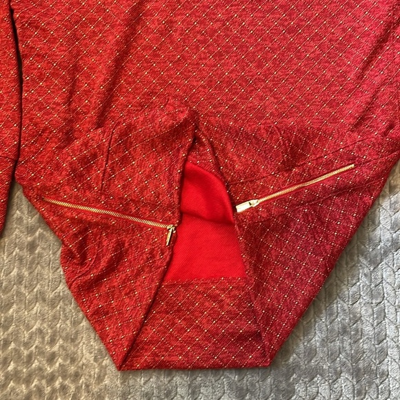 NWT Jones New York Cowl Neck Sweater with 2 Side Zippers.  Size Medium. - Picture 7 of 9